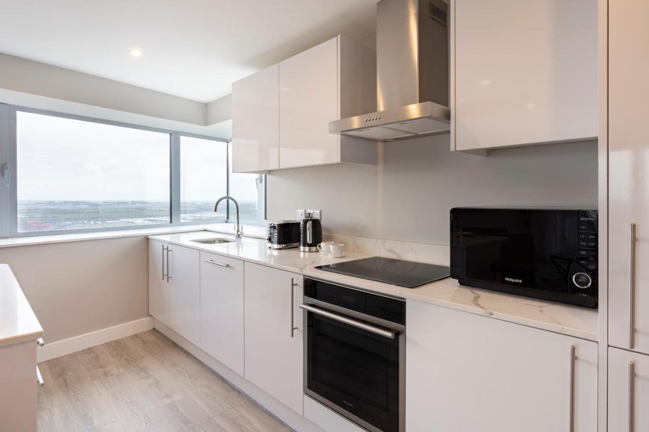 Metro Apartments Dublin Airport Exterior photo